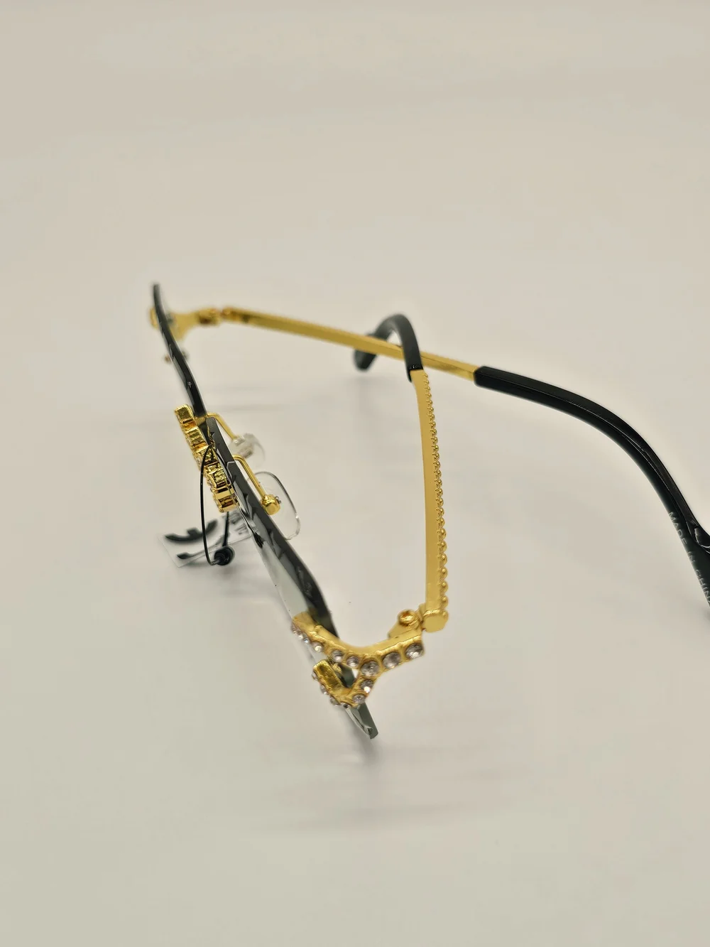vu Gold-Trim Green Gradient Rimless Sunglasses